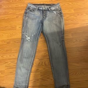 Judy Blue distressed boyfriend jeans